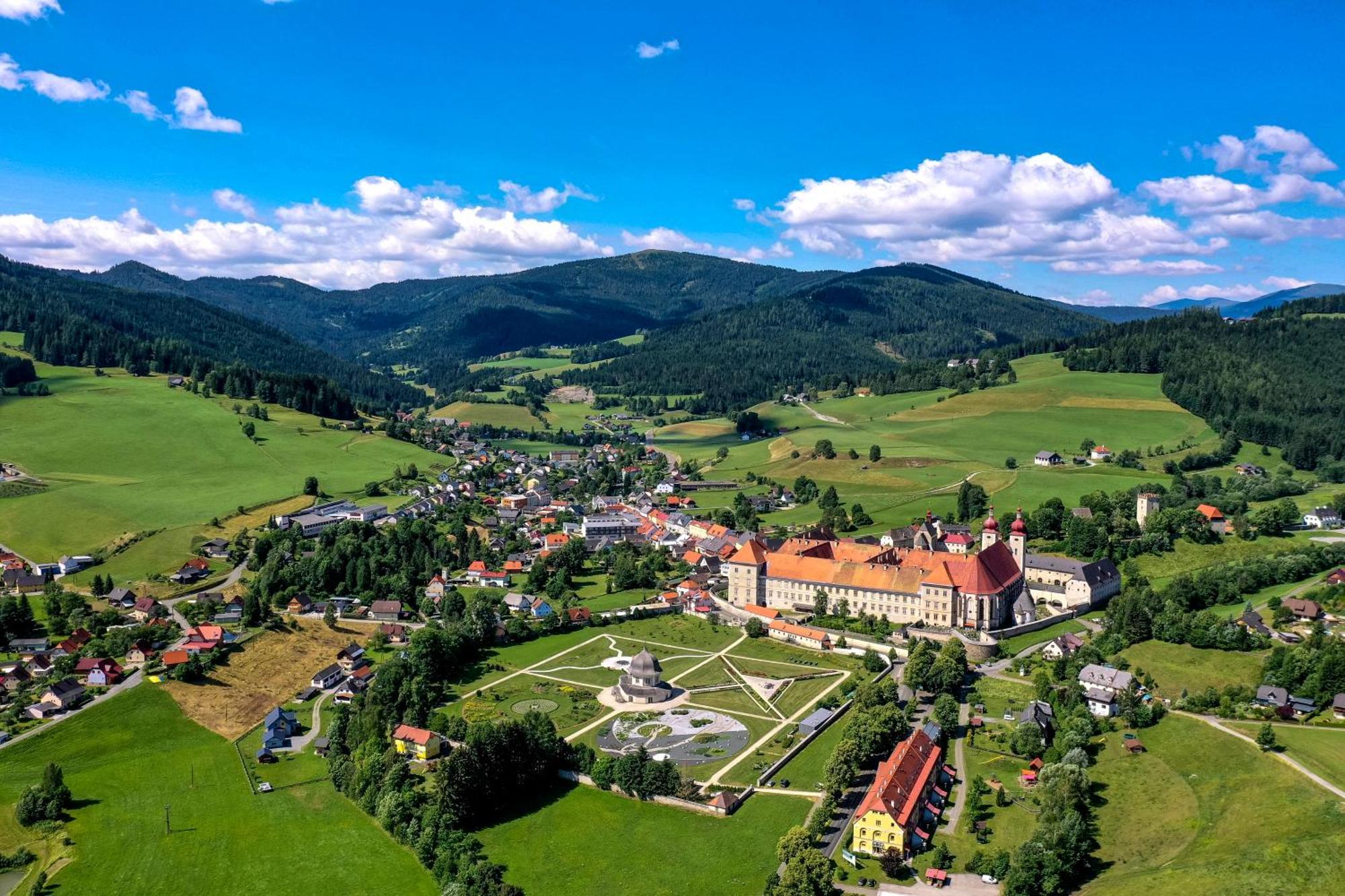 Feriendorf Murau By Alps Resorts Εξωτερικό φωτογραφία